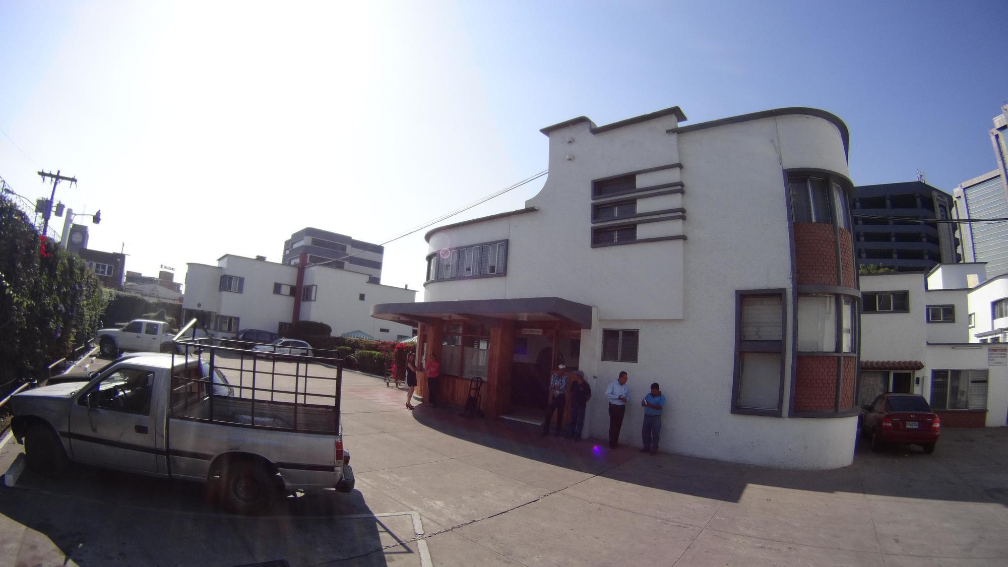 Hotel Plaza Guatemala City Екстериор снимка